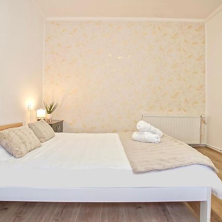 Comfort Apartment Baritiu Braşov Buitenkant foto